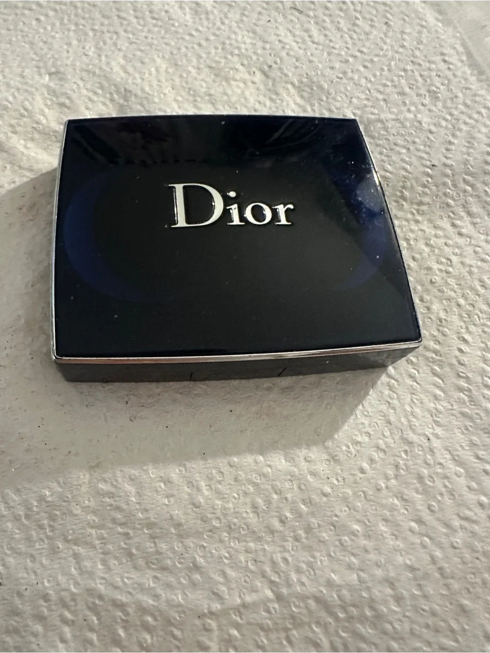 Dior Glowing Color Powder Blush- Peechy Keen 553